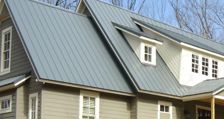WHAT ARE THE ADVANTAGES OF USING SHEET ROOFING OVER SLAB ROOFING?