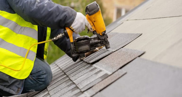 WHAT SHOULD YOU LOOK FOR IN A ROOFING COMPANY?